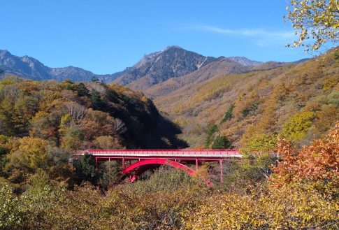 10月の東沢大橋