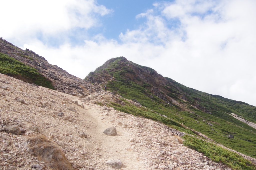 根石岳周辺のトレイル